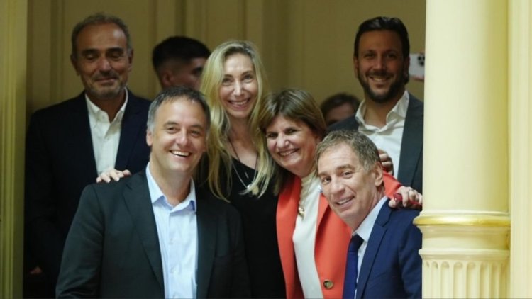 Diego Santilli saca ventaja en la sucesión de Manuel Adorni