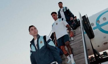 La Selección argentina regresa al país,  sin Messi