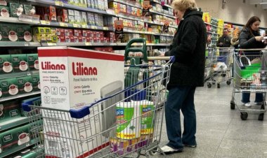 La confianza del consumidor se desplomó más de 12% en julio