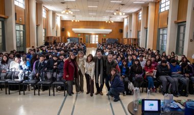 La Ciudad fortaleció la educación ambiental con una jornada de concientización y reciclado en el Colegio Nacional