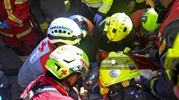 Milagro en Venezuela: un hombre fue rescatado con vida ocho días después de los terremotos