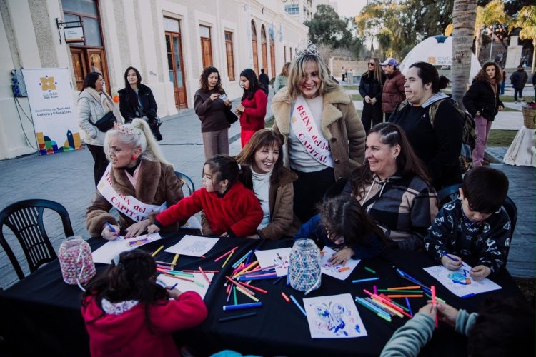 La Ciudad dió inicio a las vacaciones de invierno con cine y Plaza y Arte e invita a disfrutar de “Nadie duerme la siesta”