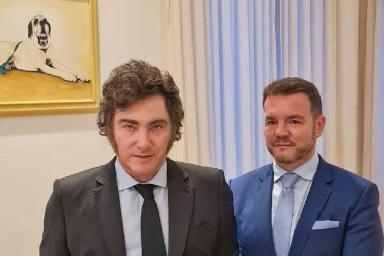 Javier Milei removió al cónsul en España