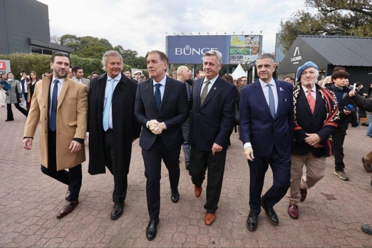 Santilli, en la apertura de La Rural: “La Argentina se ha puesto en marcha"