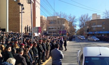 Multitudinario cortejo, despiden a las víctimas del helicóptero
