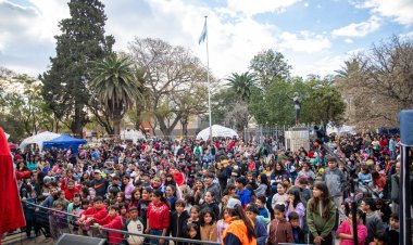PlazAventura reunió a 1500 chicos para festejar el Día del Niño en Capital