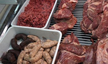 El consumo de carne vacuna cayó 9,4% y tocó un mínimo histórico