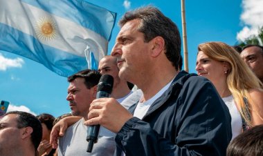 Massa reapareció en Rosario y envió una señal de unidad rumbo a las elecciones de 2027