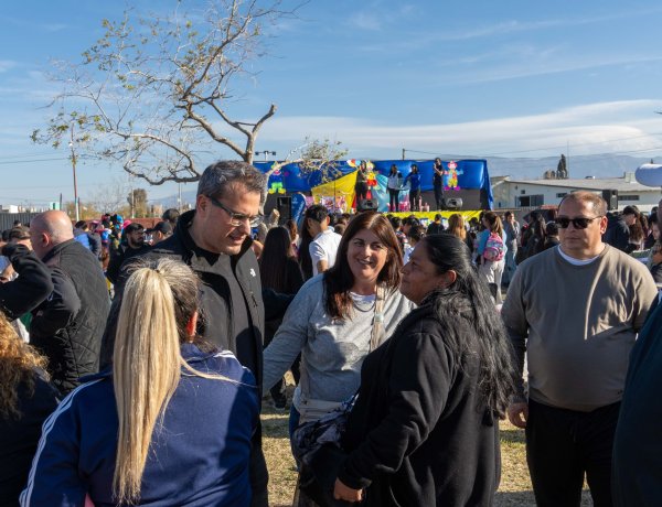 Más de 2.500 niños celebraron su día en Rawson y la fiesta continúa el último fin de semana de agosto