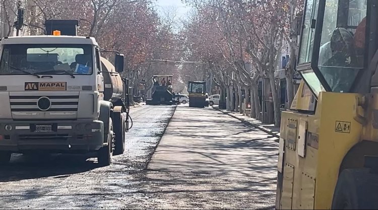 Plan 50 Cuadras: la intendente Susana Laciar destacó que la pavimentación ya alcanzó un 40 por ciento de avance