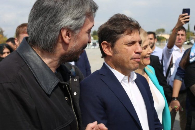 Axel Kicillof y Máximo Kirchner compartieron una misma mesa y hablaron para ordenar a la oposición
