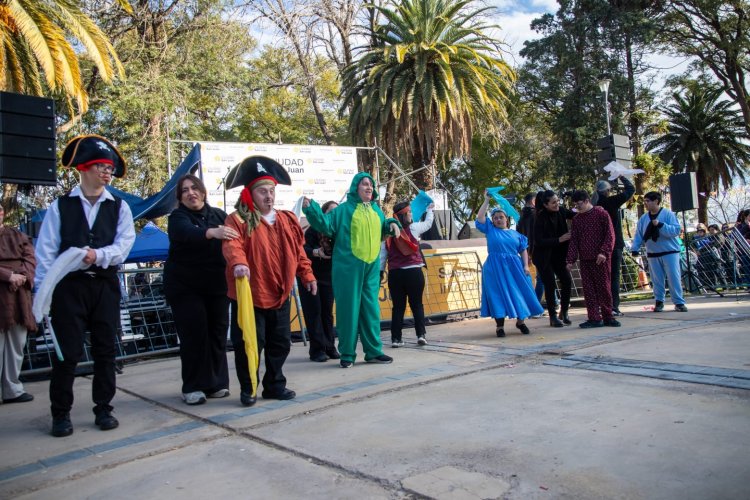 PlazAventura reunió a 1500 chicos para festejar el Día del Niño en Capital