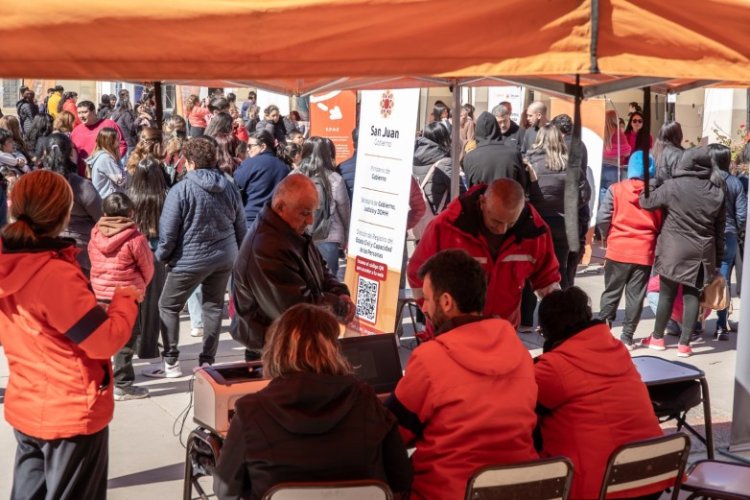 Casi 11.000 personas participaron de los operativos “Ver para ser Libres”