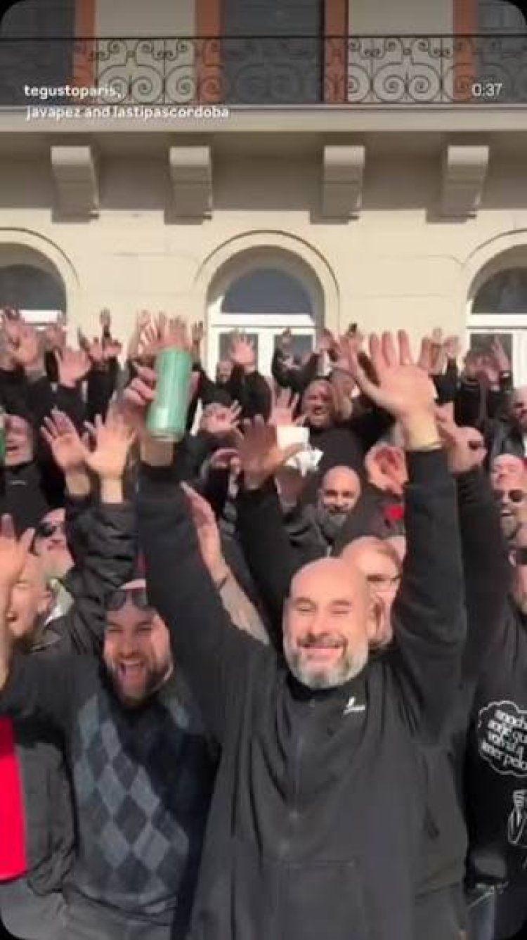 Pasó en Córdoba: 120 pelados con barba coparon un cine para "farmear calva"
