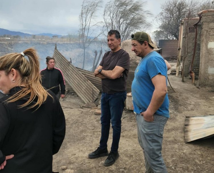 Pocito desplegó todos sus equipos ante la emergencia provocada por el Zonda y los incendios