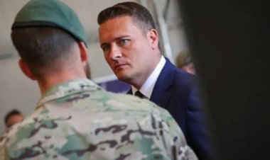 El Reino Unido ratificó su defensa de Malvinas y lanzó una advertencia militar a Javier Milei