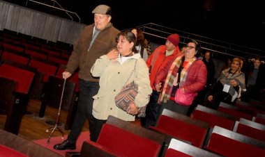 Moliendo a Molière transforma la escena en una experiencia teatral de inclusión