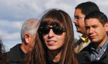 Confirman que los 5 millones de dólares de Florencia Kirchner están disponibles y piden decomisarlos