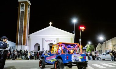 Multitudinaria presentación de la 4° fecha del Campeonato Sanjuanino de Travesía en la Plaza General San Martín