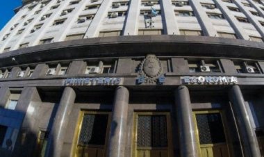 Blindaje 2027: el Gobierno prepara el plan anticorrida ante una eventual demanda de dólares