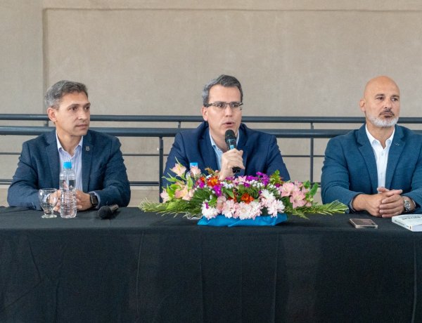 Rawson reunió a especialistas y municipios para debatir el futuro de la administración tributaria local