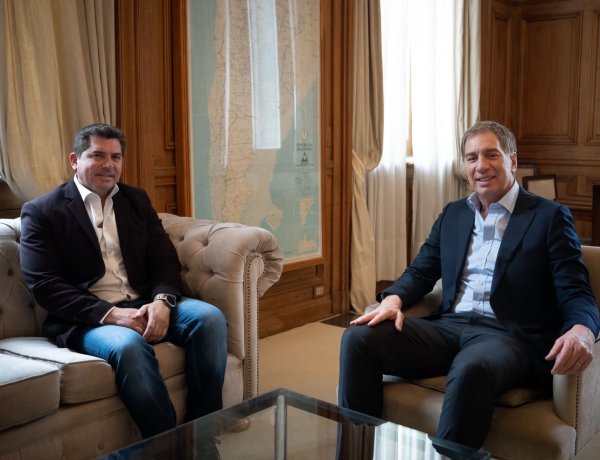 Santilli recibió a Orrego en la Casa Rosada