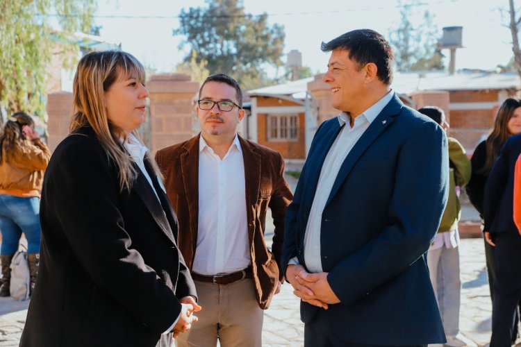 Jáchal participó del acto aniversario de la Escuela Normal Superior Fray Justo Santa María de Oro