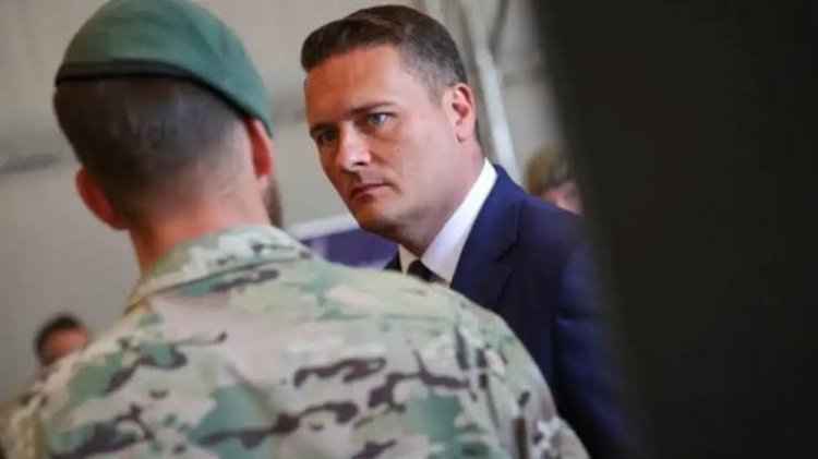 El Reino Unido ratificó su defensa de Malvinas y lanzó una advertencia militar a Javier Milei