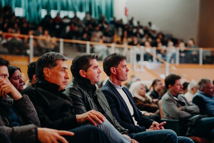 Se realizó con éxito “SAN JUAN.IA” con la presencia de Mario Pergolini en el Centro de Convenciones