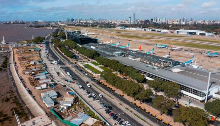 El Gobierno extendió hasta 2049 la concesión de Aeropuertos Argentina a cambio de una inversión de US$600 millones