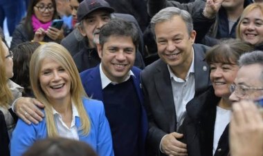 La visita del Papa expone el cortocircuito entre Axel Kicillof y sus legisladores