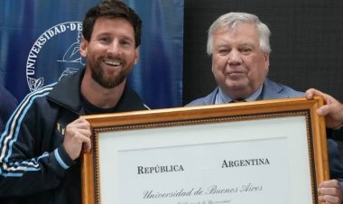 La UBA le entregó a Messi el título de Doctor Honoris Causa