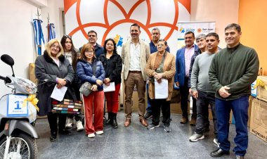 La Caja de Acción Social entregó los premios del sorteo de cupones  no premiados
