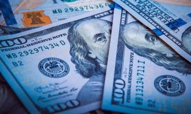 El dólar oficial anotó su tercera suba consecutiva