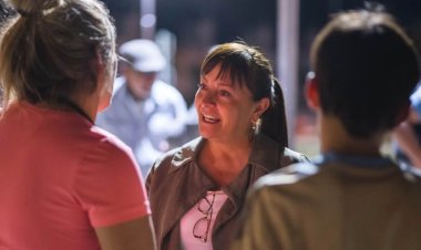 Durante un encuentro con vecinos, la intendenta Daniela Rodríguez anunció el recambio total de las luminarias del barrio 7 de Septiembre
