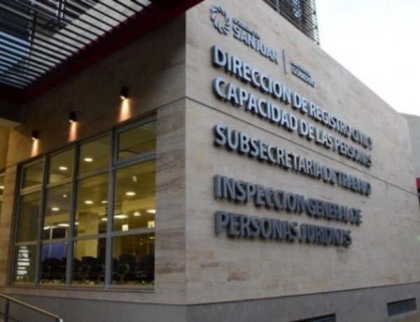 Trabajo dictó la conciliación obligatoria en el conflicto entre la UTA y las empresas de transporte