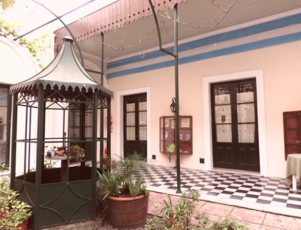 La Casa de San Juan en Buenos Aires conserva el patrimonio histórico de la provincia y gestiona servicios para los sanjuaninos