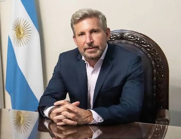 Frigerio respaldó el rumbo económico de Milei y pidió evitar que la Argentina vuelva al pasado