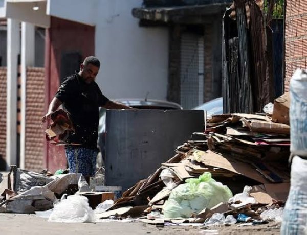 Una familia tipo necesitó más de $1,6 millones en septiembre para no ser pobre