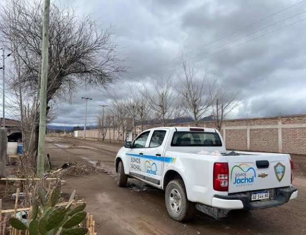 El COEM activó el protocolo de respuesta por lluvias y afectaciones en distintos puntos de Jáchal