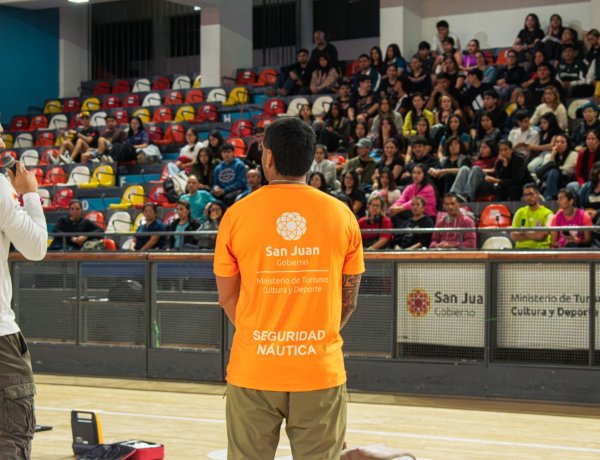 IRONMAN en San Juan: capacitan en RCP y primeros auxilios a 900 voluntarios