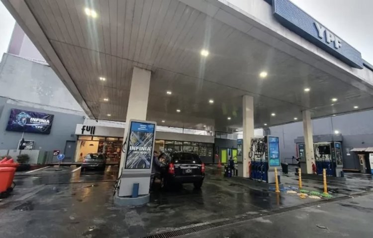 La nafta súper ya supera los $2.200 en San Juan