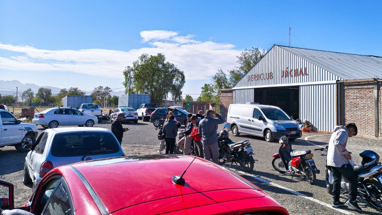 Los jachalleros verificaron más de 100 vehículos sin trasladarse a la ciudad