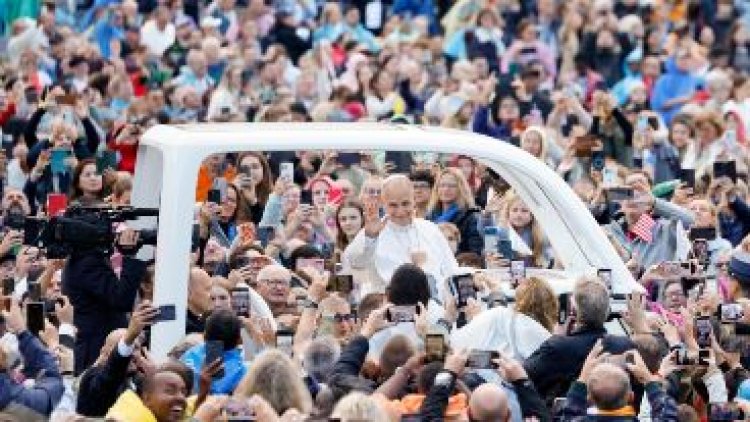 El Papa León XIV dirigió la audiencia general en la plaza de San Pedro