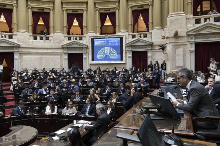 El oficialismo logró aprobar la restitución de la Ley de Tierras y giró el proyecto al Senado