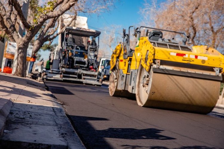 Inicia la semana el Plan 50 Cuadras con la repavimentación de calle Santa Fe