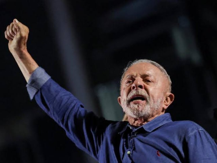 El partido de Flávio Bolsonaro reconoce la victoria de Lula en Brasil