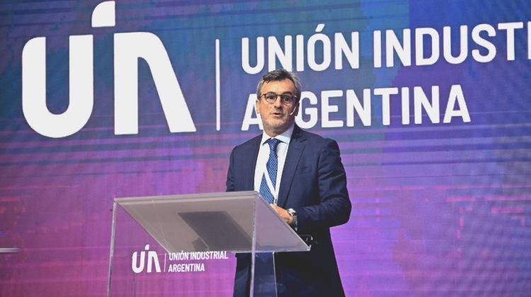 La UIA convoca a economistas a analizar el programa de Milei