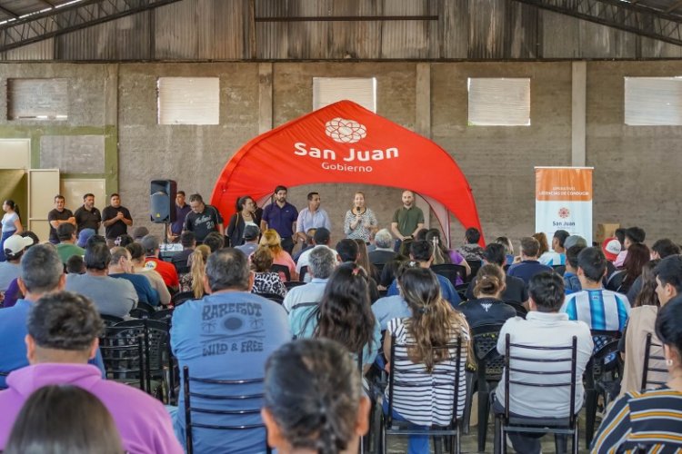 Gobierno entregó 150 licencias de conducir en una jornada de seguridad vial en Pocito